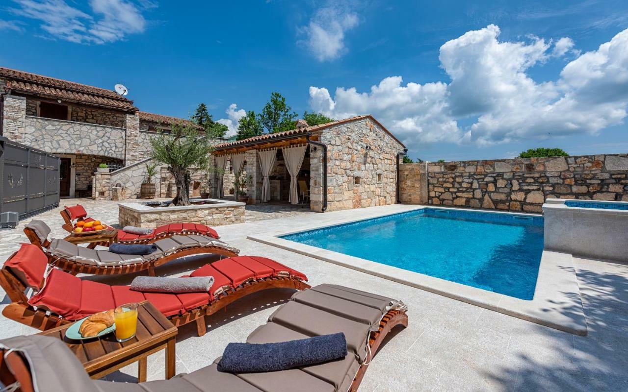 Willa Casa Di Roccia Marčana Zewnętrze zdjęcie